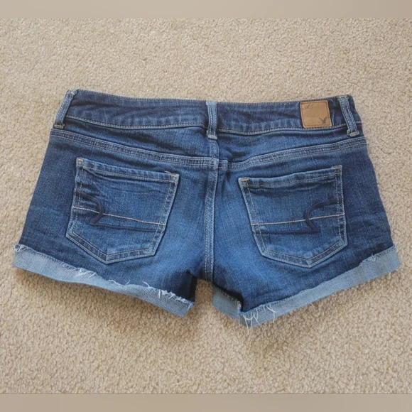 American Eagle stretch short short blue jean shorts women's size 2 Preowned - Picture 2 of 8
